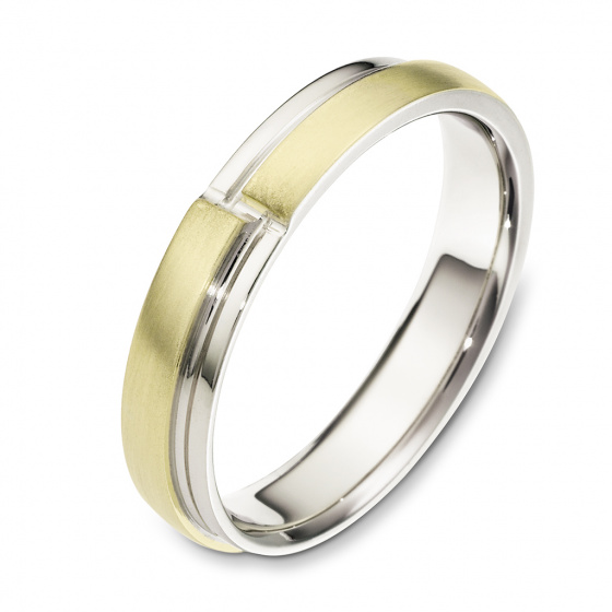 Golden Engagement Rings by Fotakis